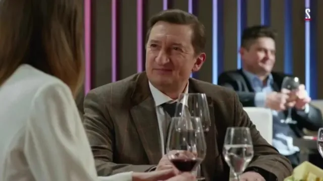 Кадры из сериала Гранд (2018)